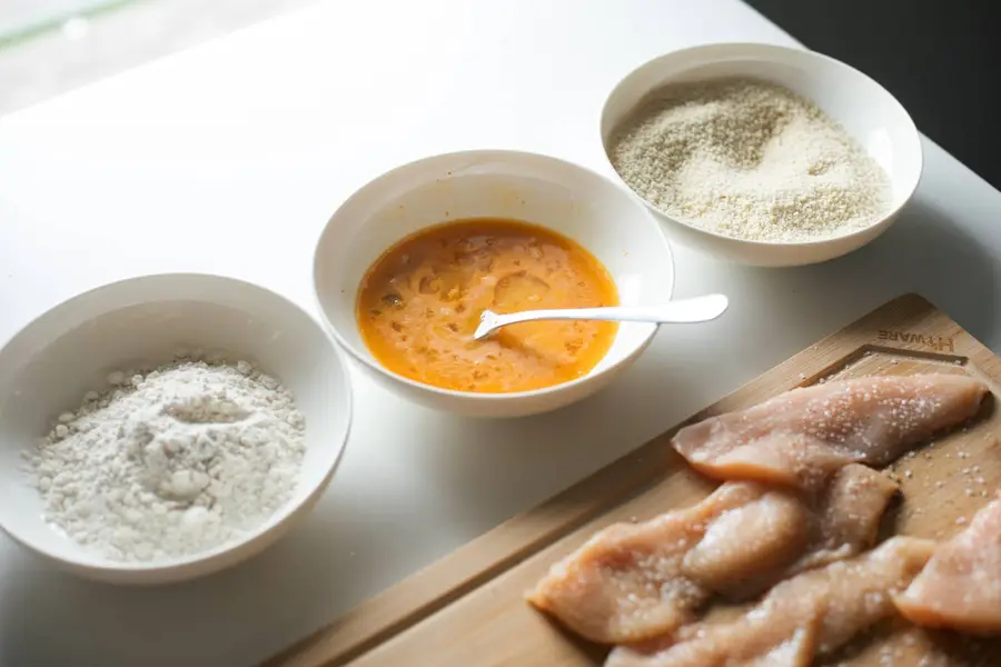 Easy and Delicious Crispy Bang Bang Chicken Recipe
