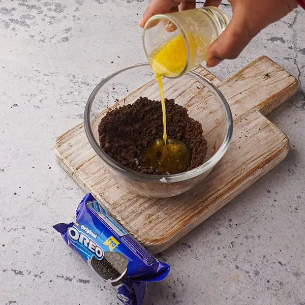 Easy and Delicious Oreo Cheesecake