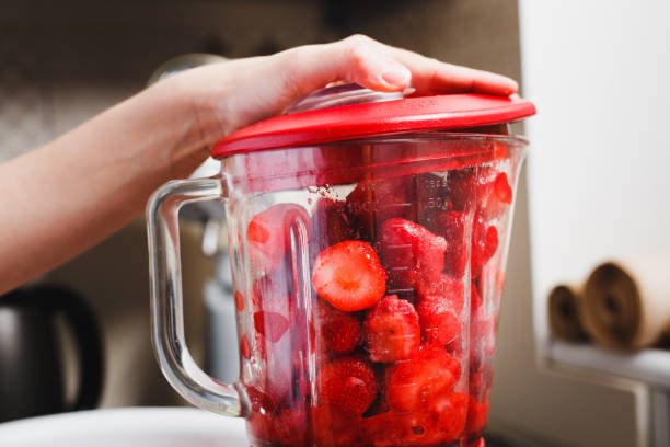 Healthy Strawberry Chia Pudding