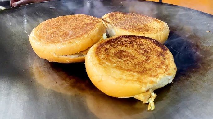 Juicy Grilled Chicken Cordon Bleu Sandwich