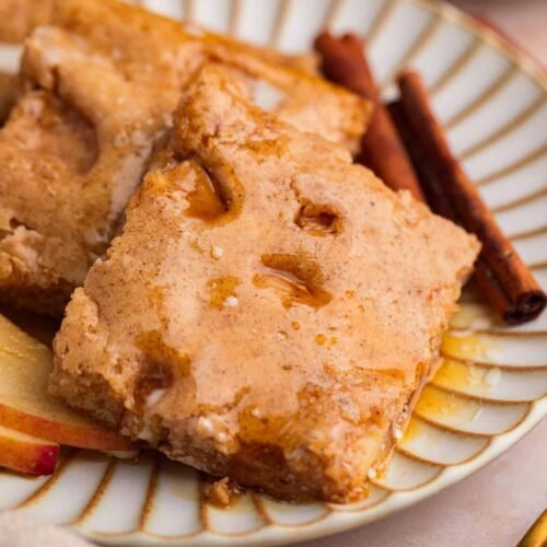 Apple Sheet Pan Pancakes