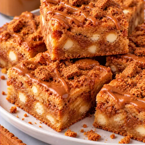 Biscoff Blondies – Soft and Chewy