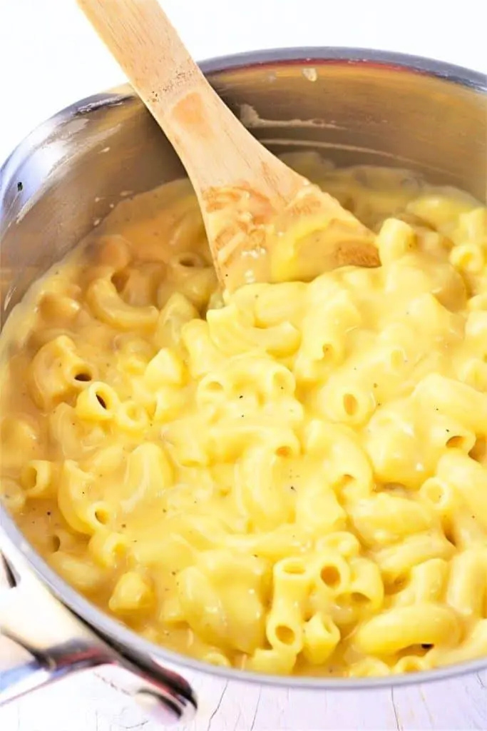 Creamy Macaroni and Cheese with Hidden Vegetables