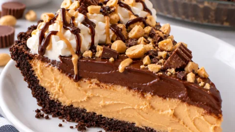 Easy Chocolate Peanut Butter Pie