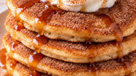 Easy Churro Pancakes – Fluffy and Sweet