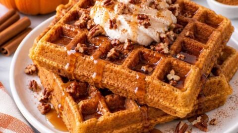 Easy Pumpkin Waffles