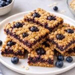 Homemade Blueberry and Oat Breakfast Bars – Soft and Fruity