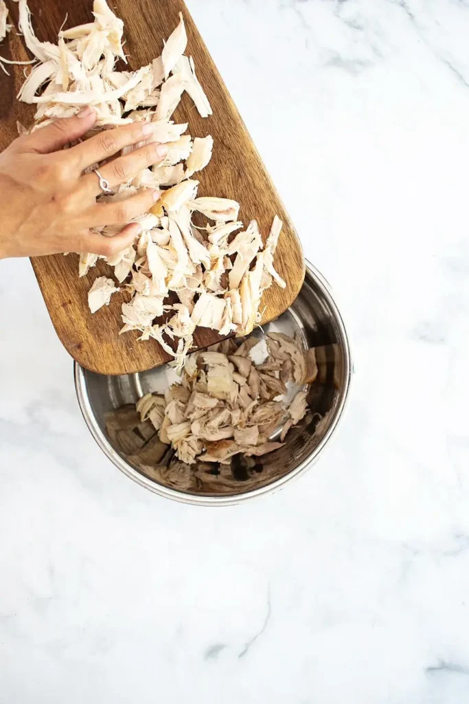 Slow Cooker White Chicken Chili 