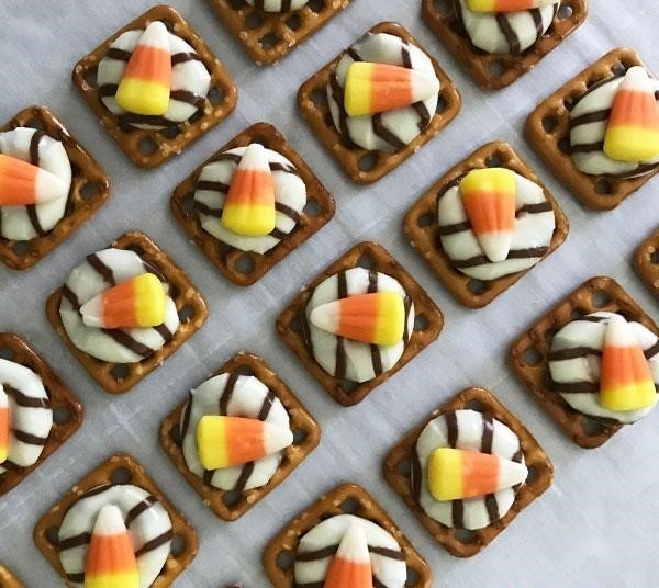 Candy Corn Pretzel Treats