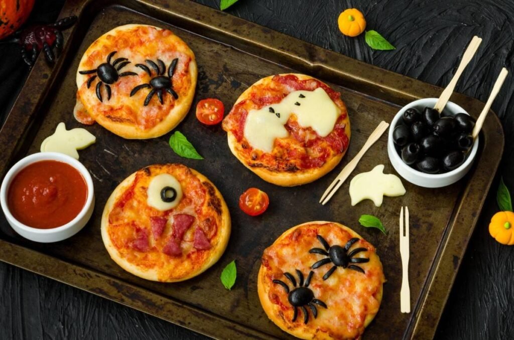 14. Mini Halloween Pizza Bites-150kb