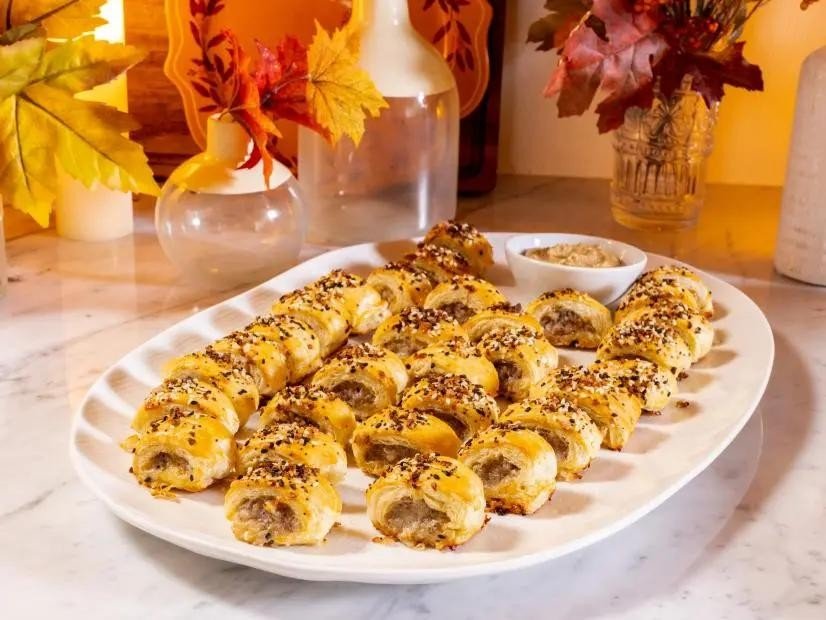 24. Mini Sausage Rolls with Herbs-150kb