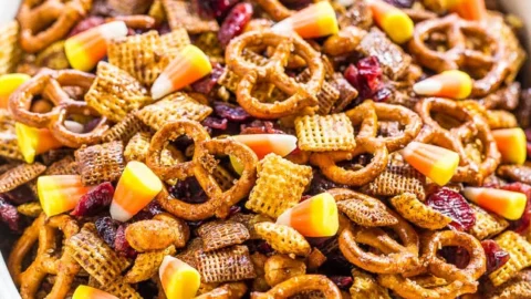 5-Minute Pumpkin Spice Chex Mix