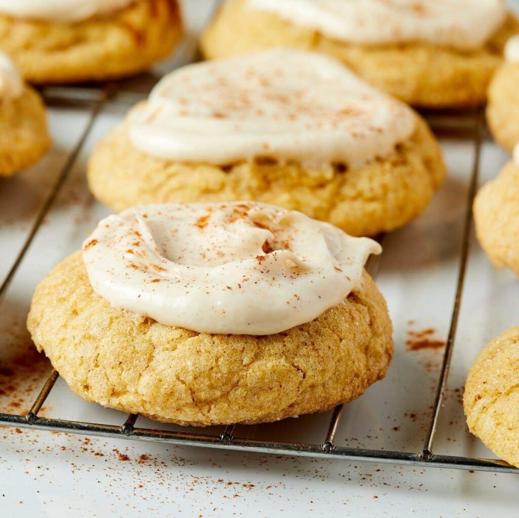 6. Pumpkin Sugar Cookies-150kb