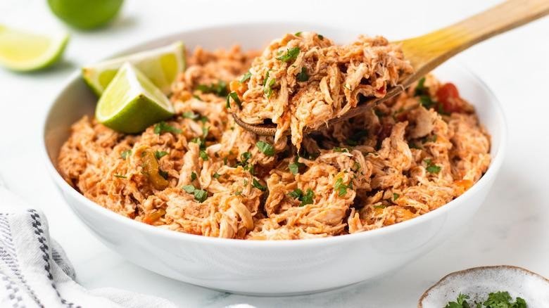 7. Crockpot Salsa Chicken-150kb