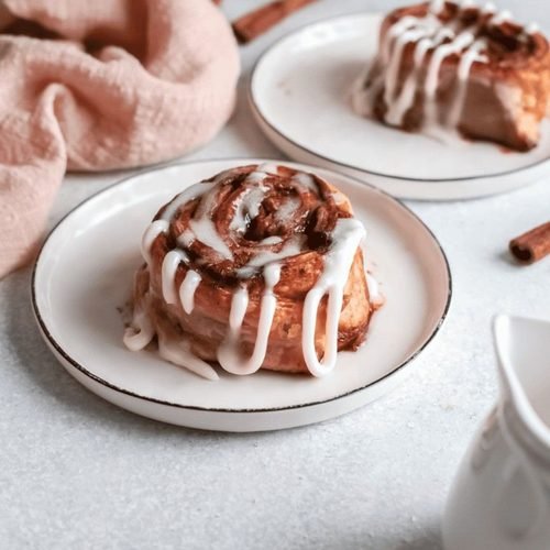 Air Fryer Caramel Apple Cinnamon Rolls-120kb