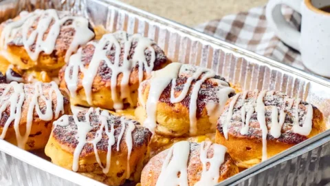 Air Fryer Cinnamon Roll Peach Cobbler