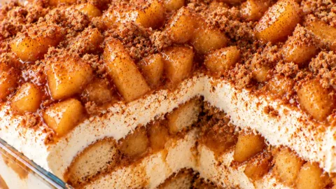 Apple Pie Tiramisu – Creamy and Easy