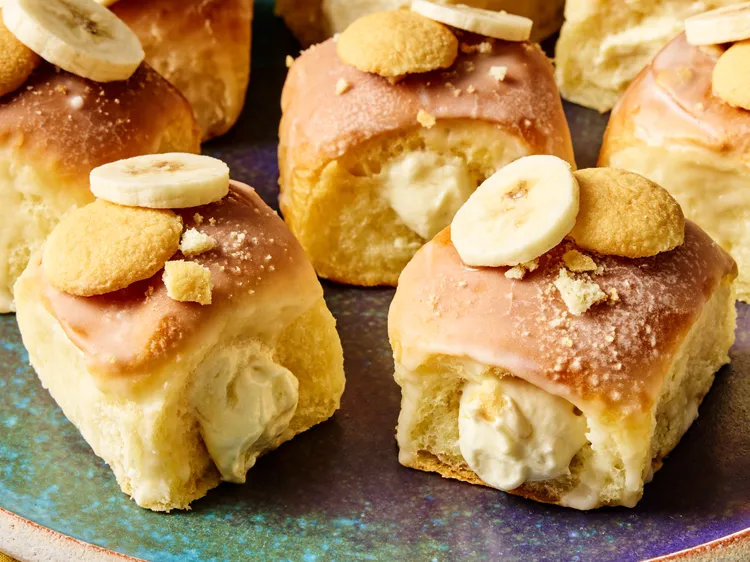 Banana Pudding Hawaiian Roll Donuts