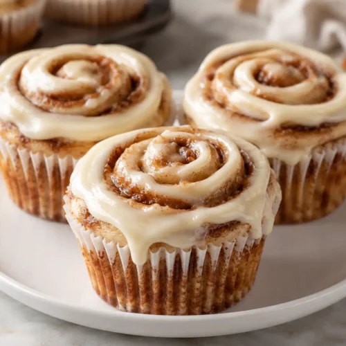 Cinnamon Roll Cupcakes – Tasty and Delicious