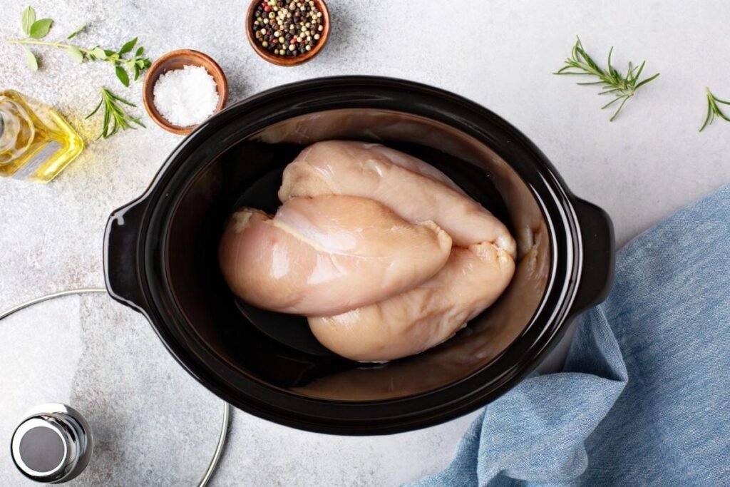 Easy Crockpot Chicken & Gravy