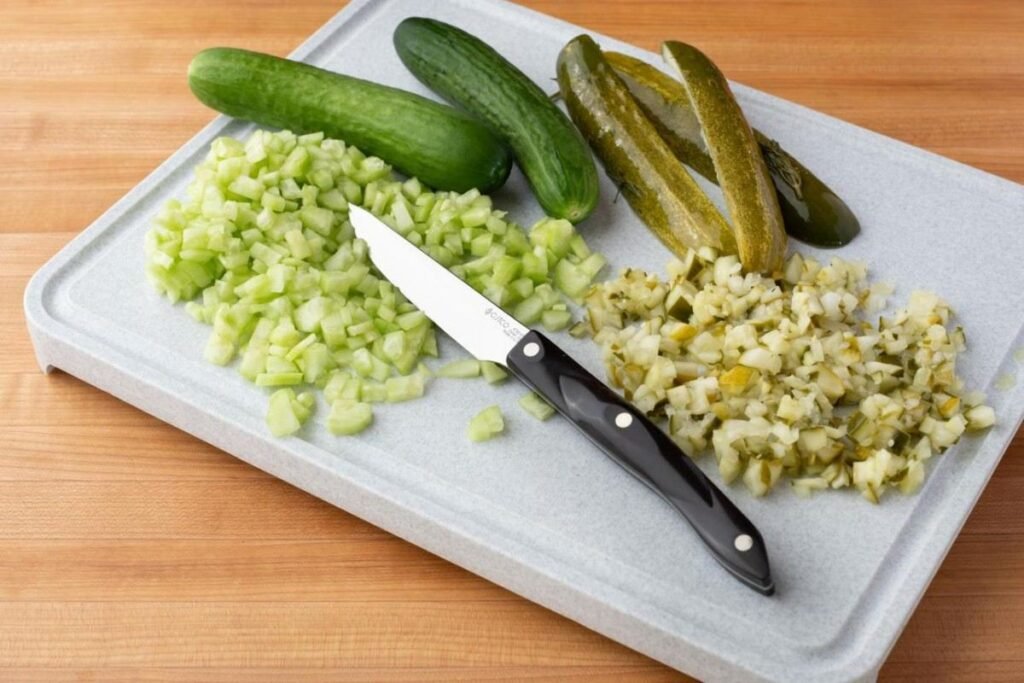 Step 1 Prepare the Pickles and Onion-150kb
