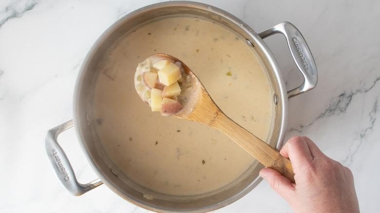 Step 4 Make the Chowder Creamy-150kb