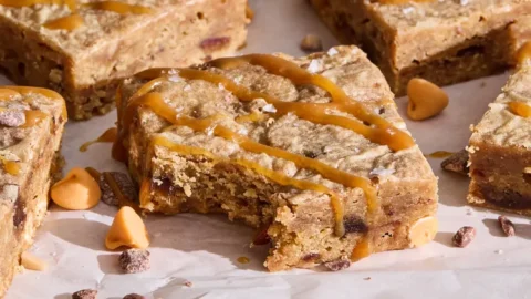 Sticky Toffee Pudding Blondies